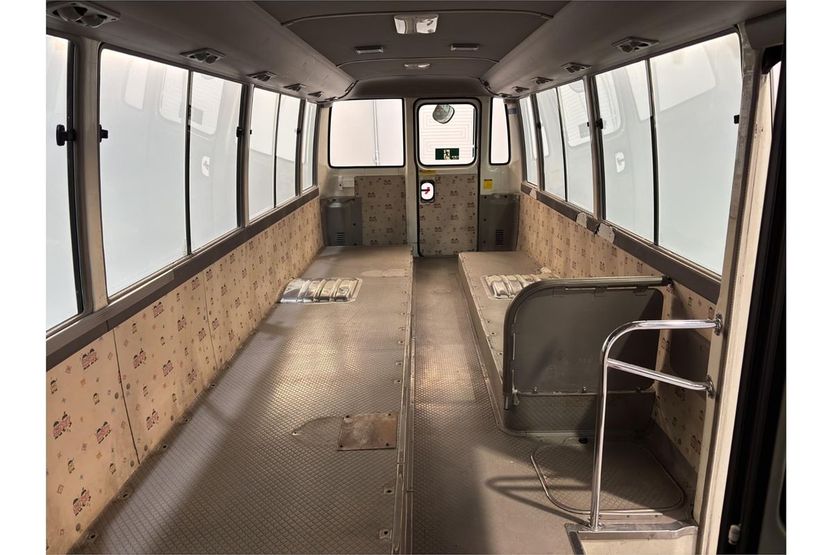 2008 Toyota COASTER