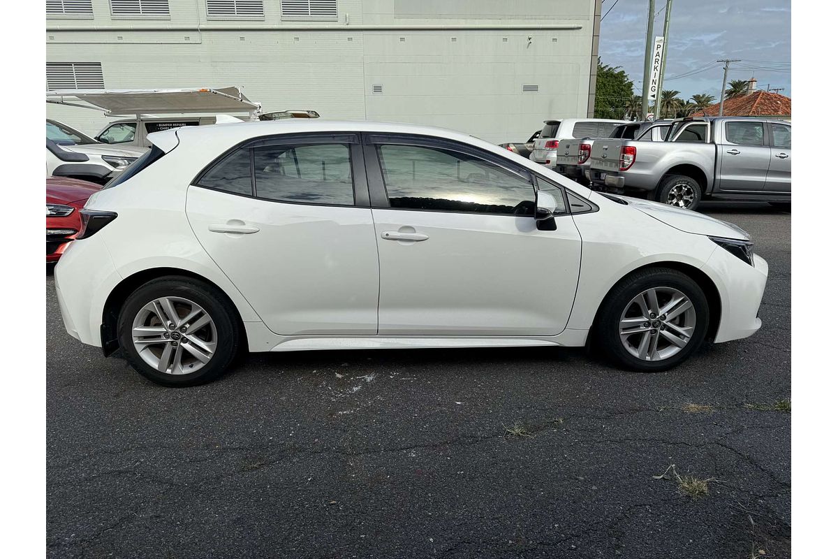 2020 Toyota Corolla Ascent Sport MZEA12R