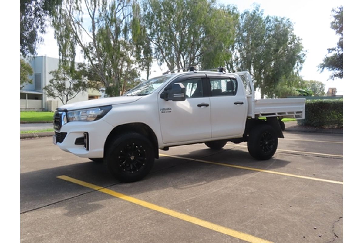 2019 Toyota Hilux SR GUN126R 4X4