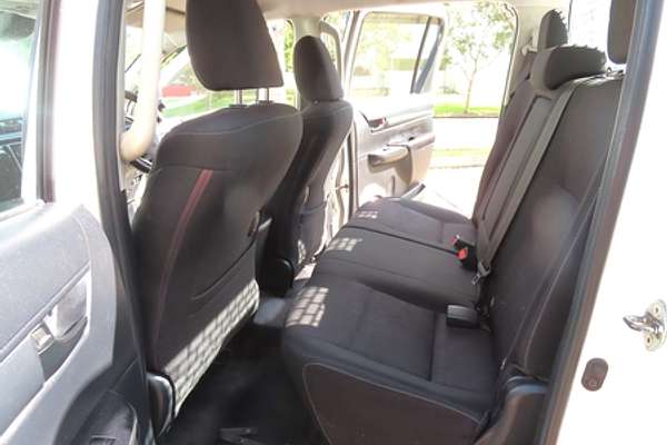 2019 Toyota Hilux SR GUN126R 4X4