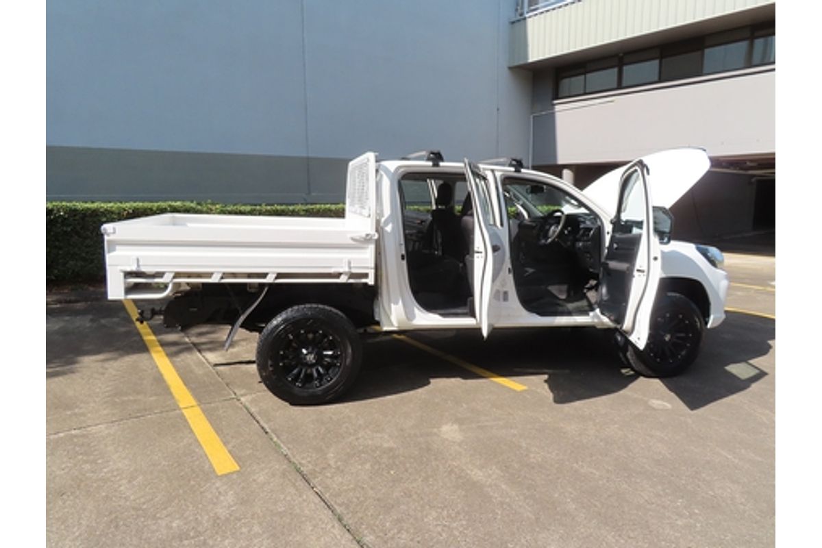 2019 Toyota Hilux SR GUN126R 4X4