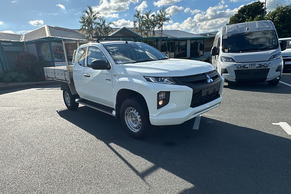 2021 Mitsubishi Triton GLX MR 4X4