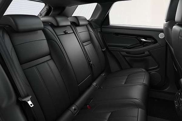 2025 Land Rover Range Rover Evoque P250 Dynamic SE L551