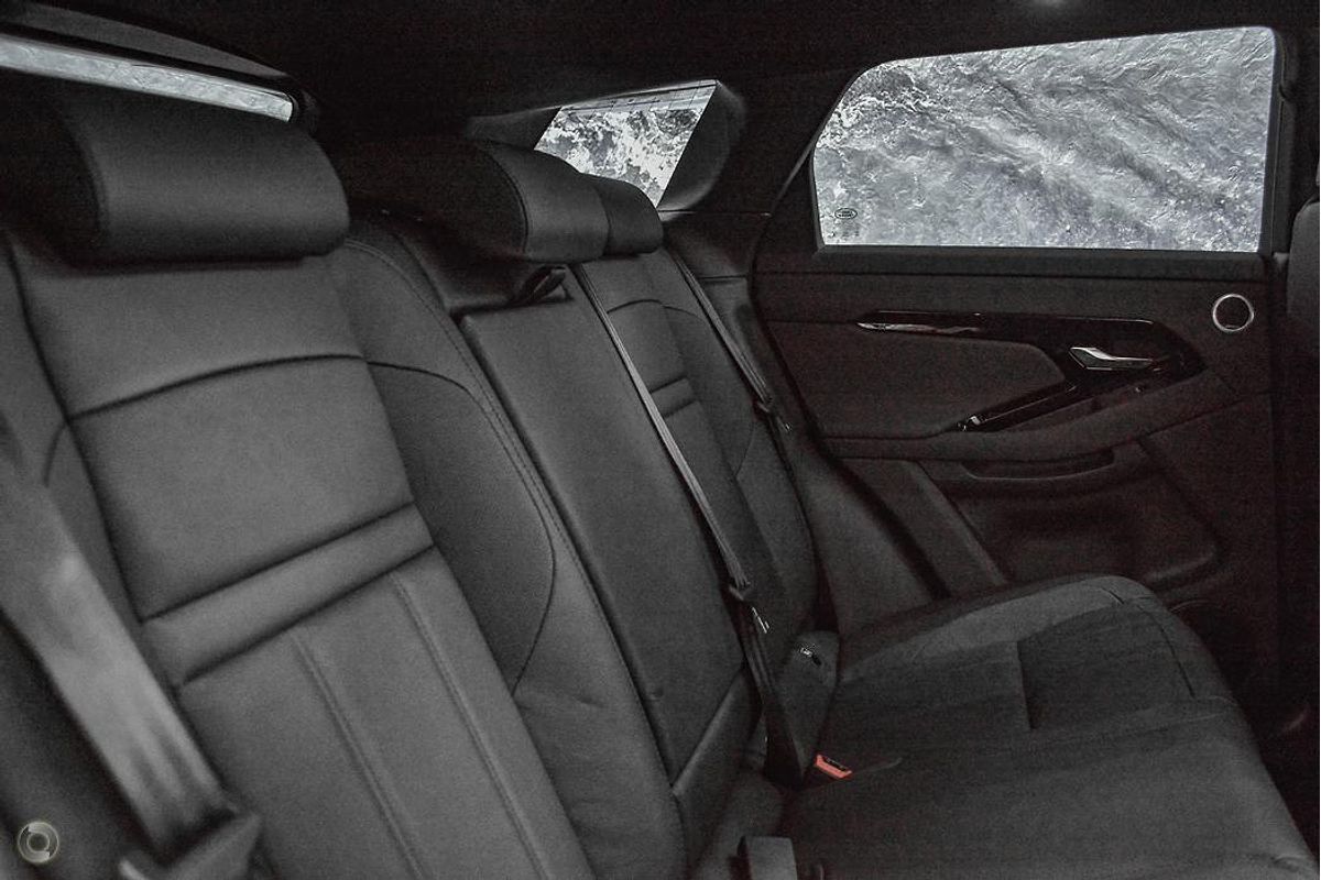 2025 Land Rover Range Rover Evoque P250 Dynamic SE L551