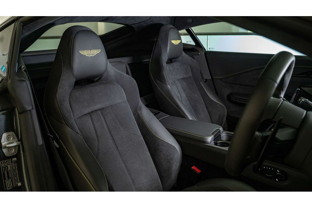 2024 Aston Martin Vantage