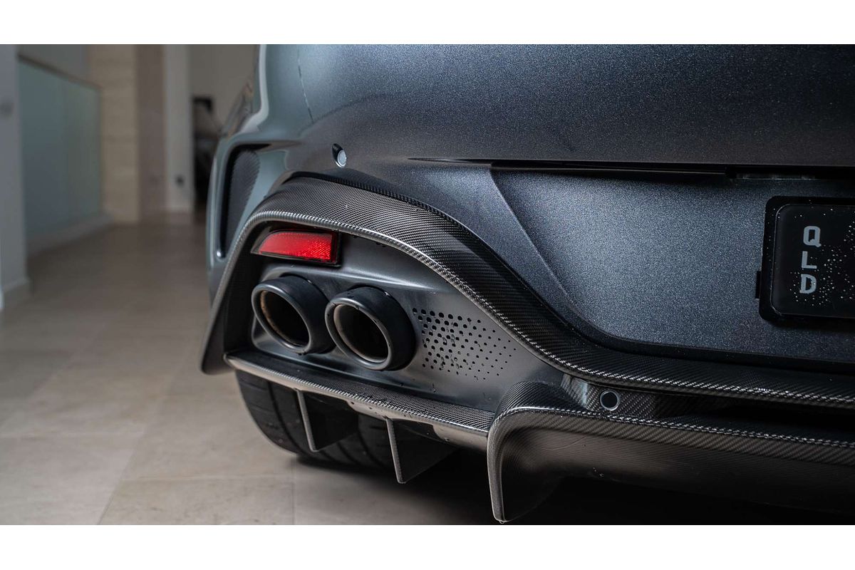 2024 Aston Martin Vantage