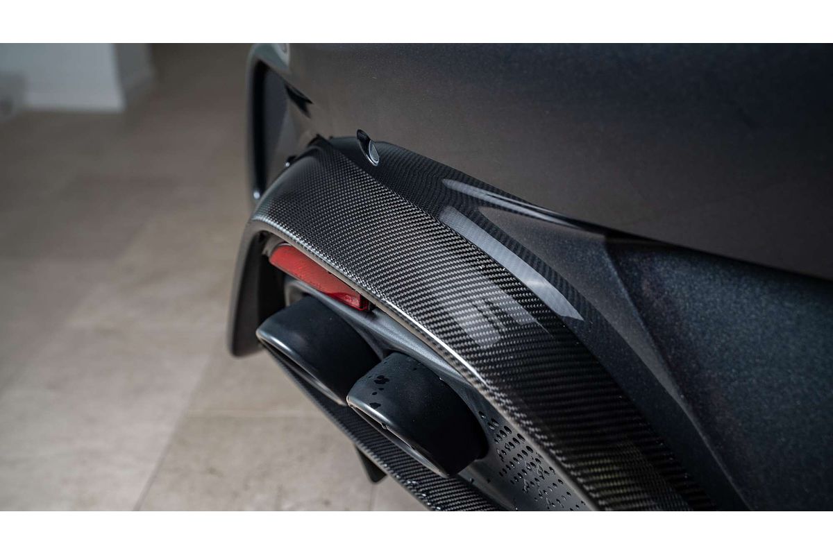 2024 Aston Martin Vantage