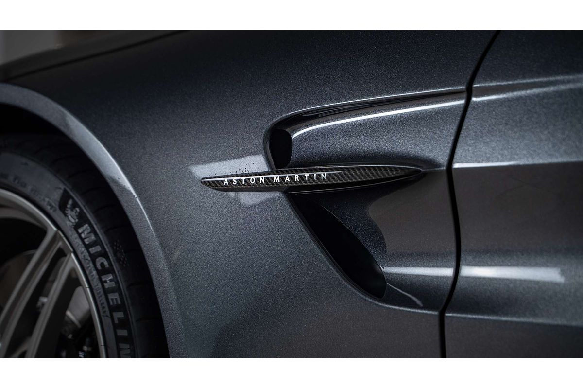 2024 Aston Martin Vantage