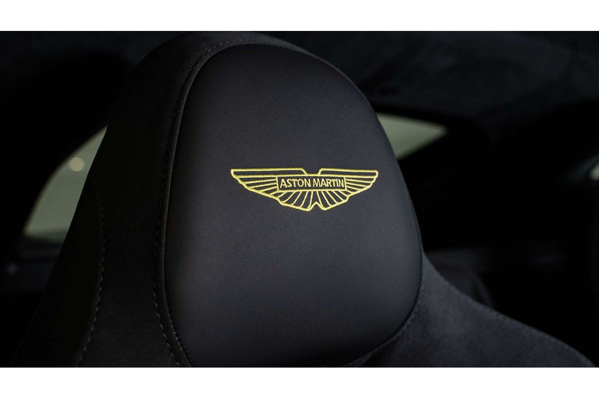 2024 Aston Martin Vantage