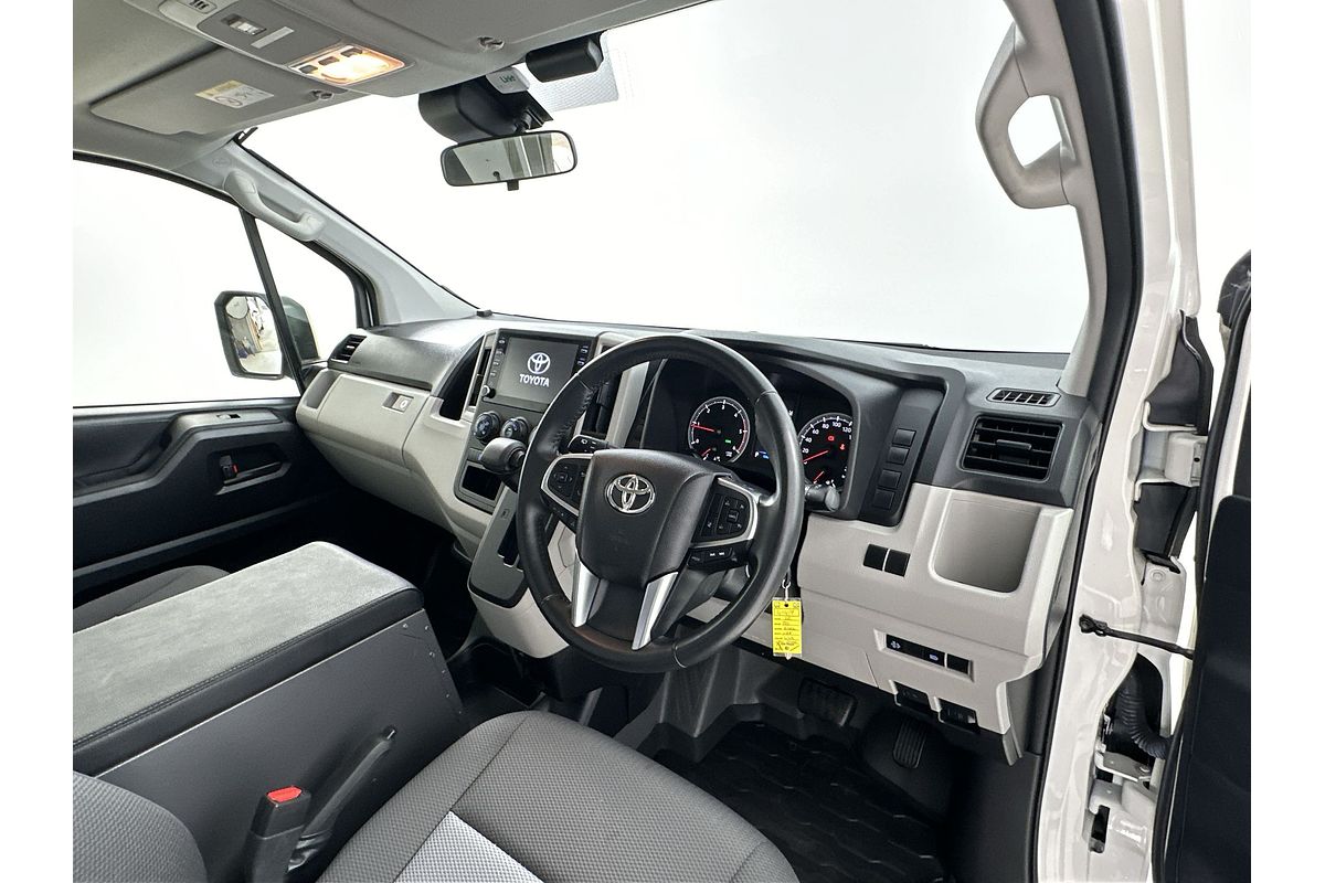 2022 Toyota Hiace GDH300R LWB