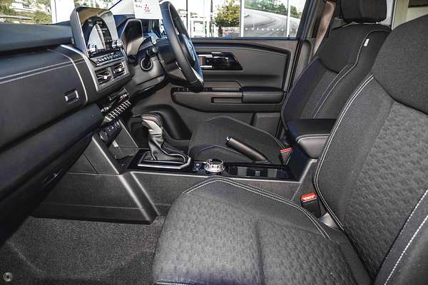2025 Mitsubishi Triton GLS MV 4X4