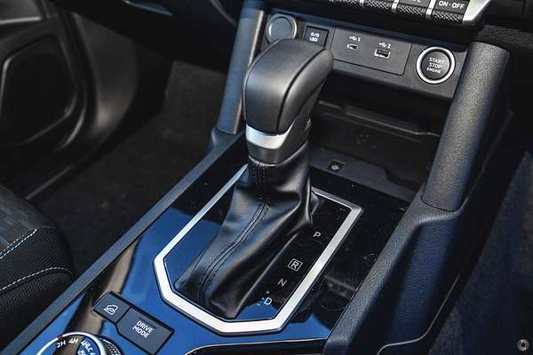 2025 Mitsubishi Triton GLS MV 4X4