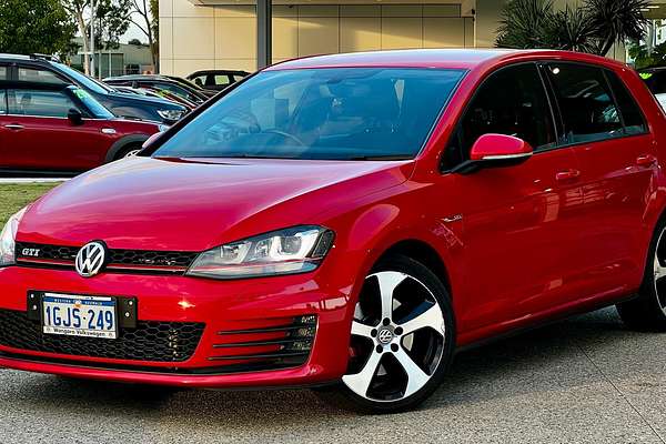 2017 Volkswagen Golf GTI 7