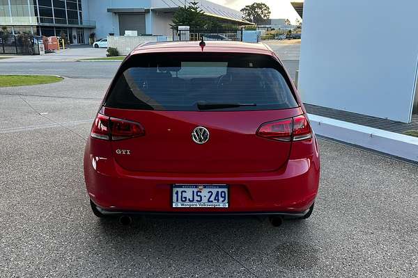 2017 Volkswagen Golf GTI 7