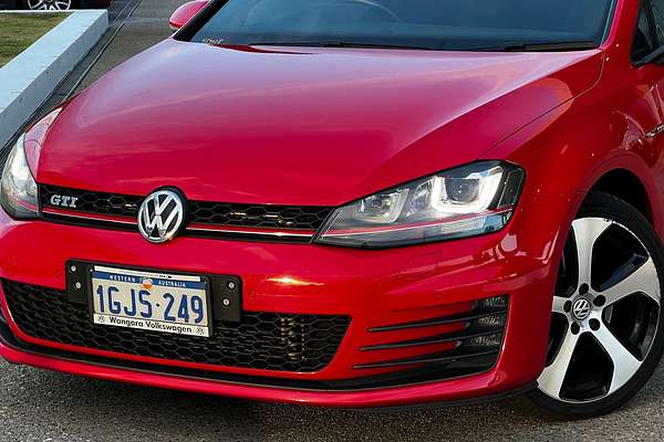 2017 Volkswagen Golf GTI 7