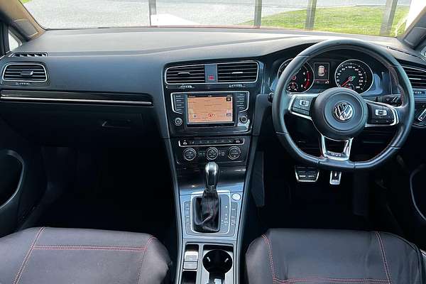 2017 Volkswagen Golf GTI 7