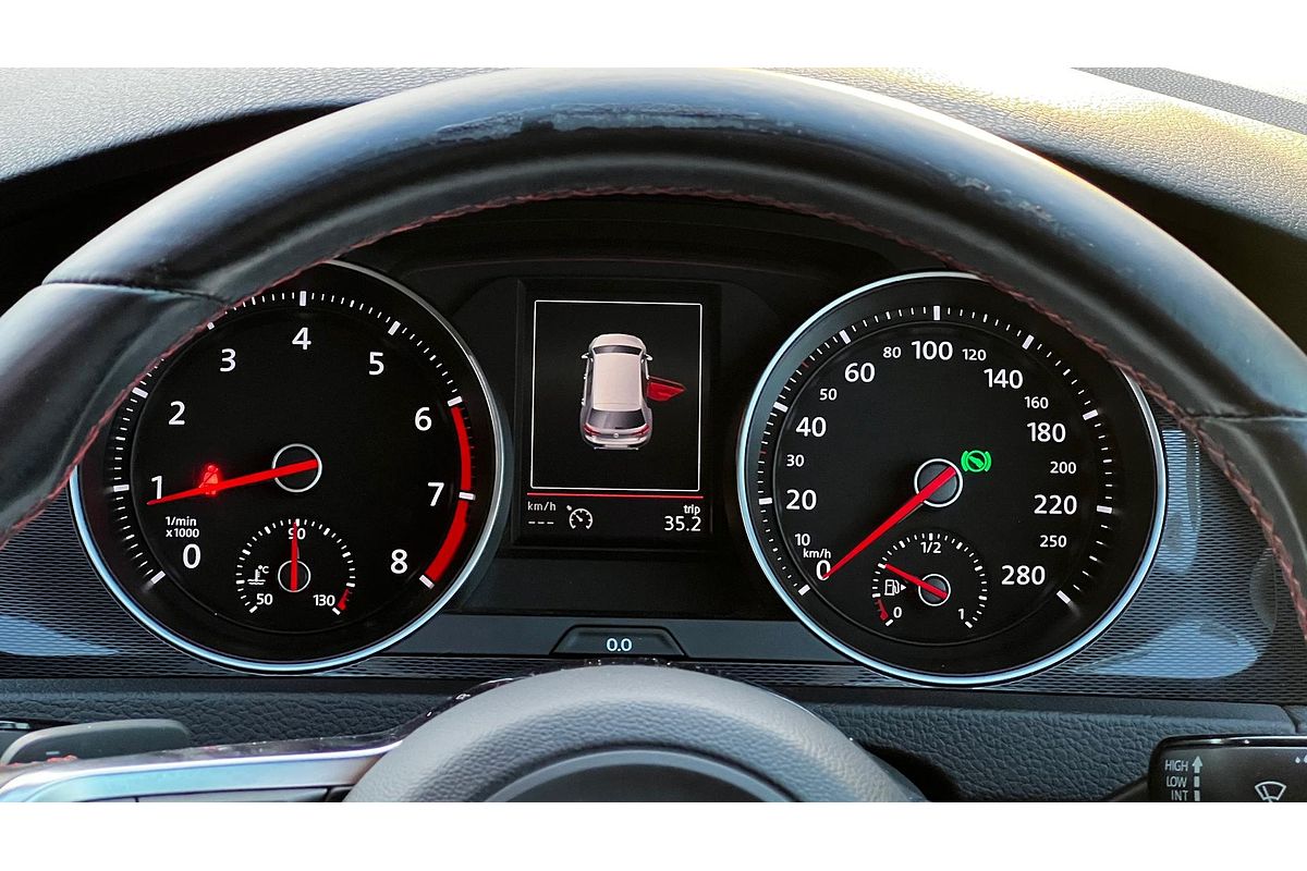 2017 Volkswagen Golf GTI 7