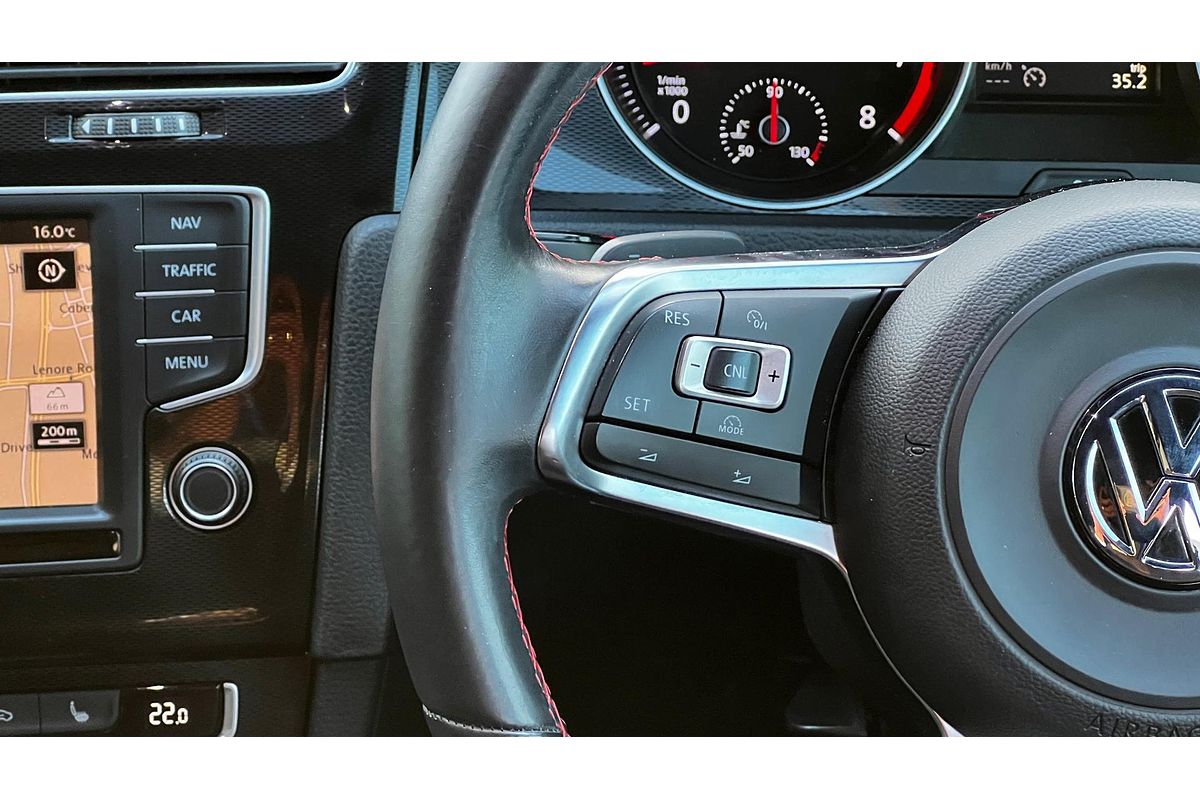 2017 Volkswagen Golf GTI 7