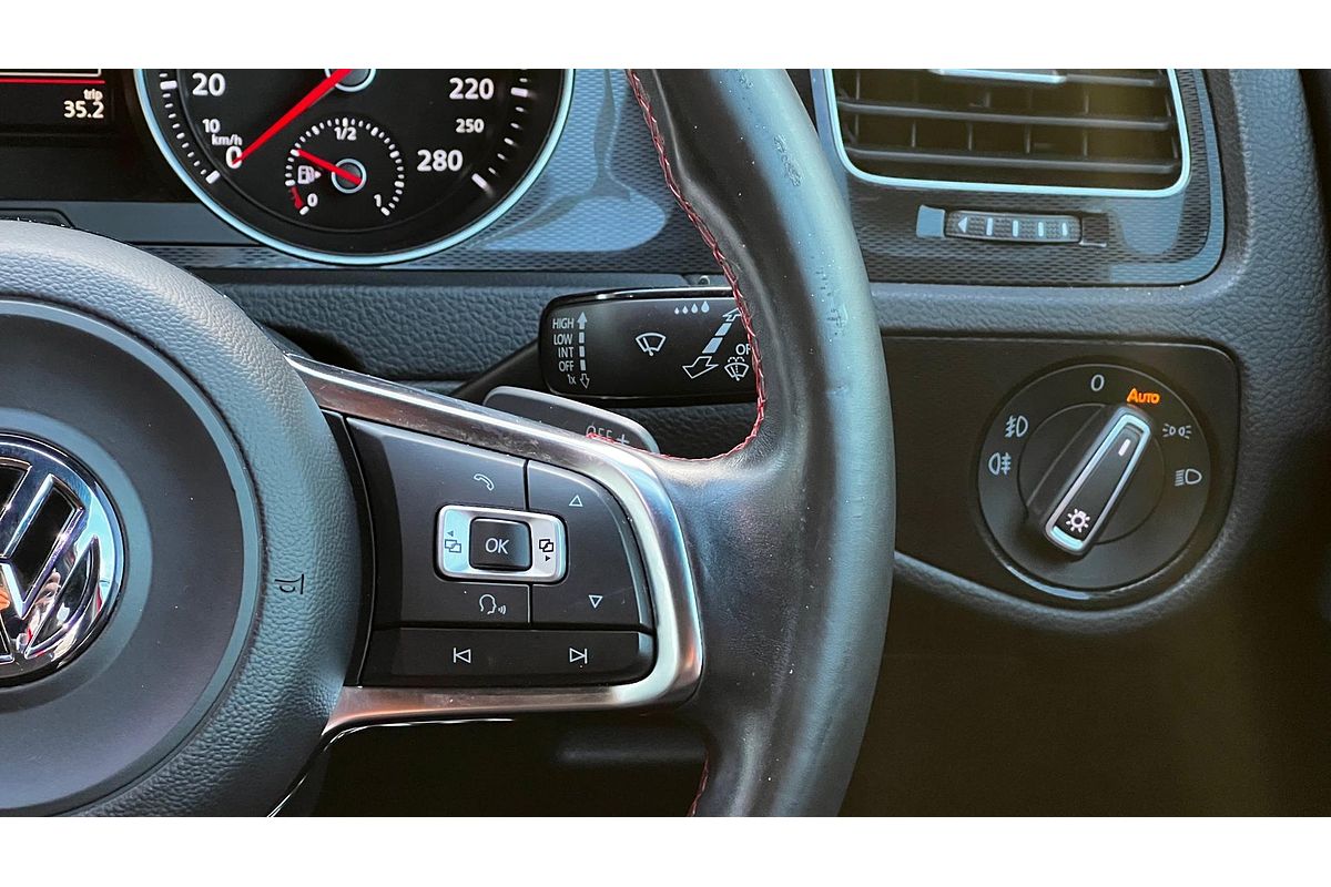 2017 Volkswagen Golf GTI 7