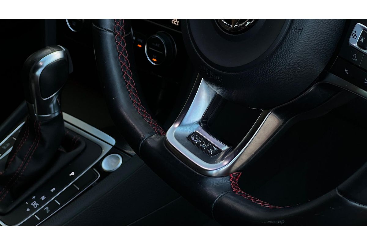 2017 Volkswagen Golf GTI 7