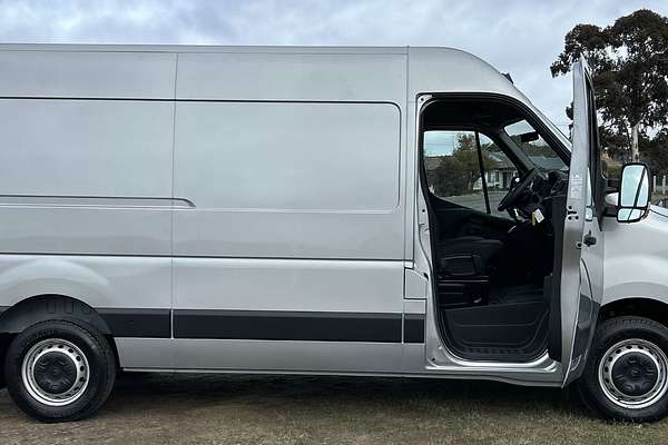 2024 Renault Master Pro 110kW X62 Phase 2
