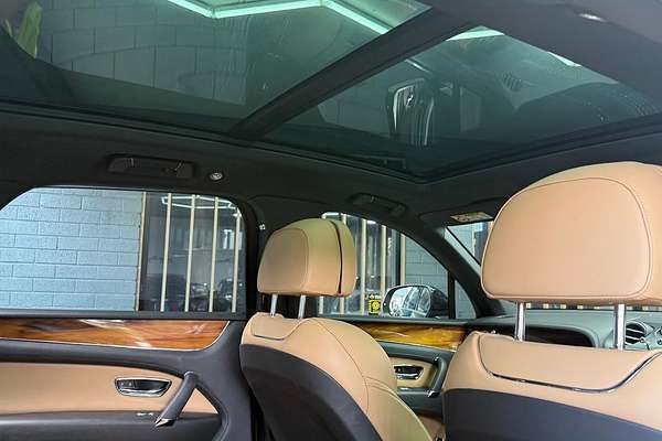 2017 Bentley Bentayga 4V