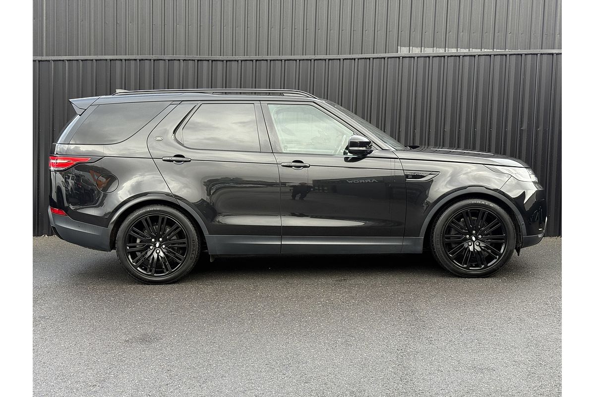 2017 Land Rover Discovery TD6 HSE Luxury Series 5