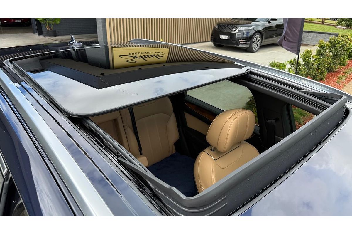 2017 Bentley Bentayga 4V