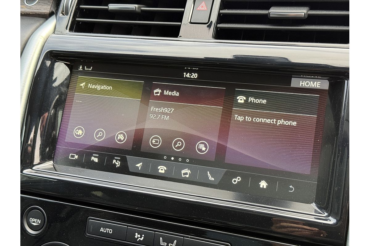 2017 Land Rover Discovery TD6 HSE Luxury Series 5