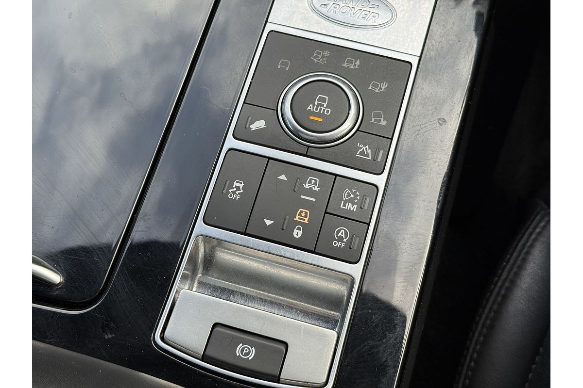 2017 Land Rover Discovery TD6 HSE Luxury Series 5