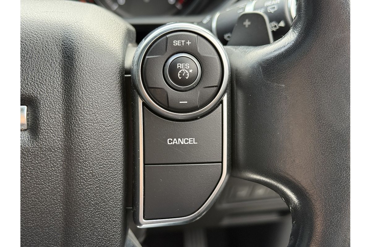 2017 Land Rover Discovery TD6 HSE Luxury Series 5