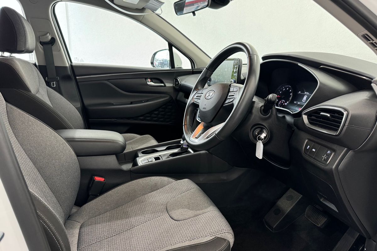 2023 Hyundai Santa Fe TM.V4