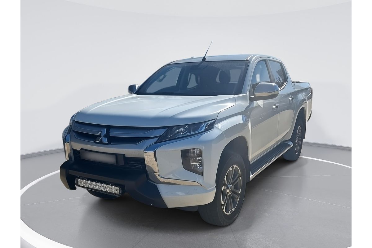 2021 Mitsubishi Triton GLX-R MR 4X4