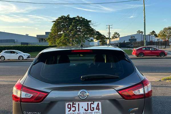 2016 Nissan Qashqai  ST