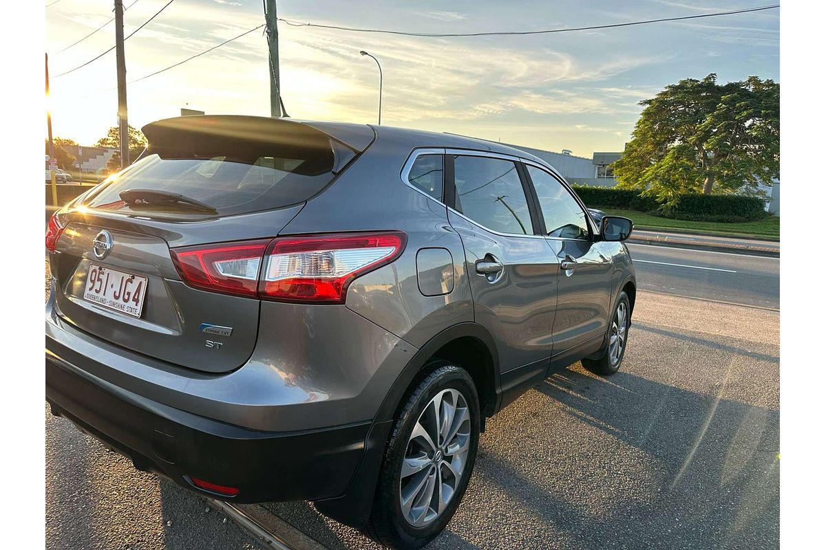 2016 Nissan Qashqai  ST