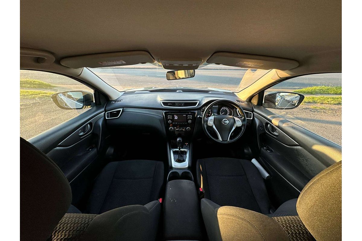 2016 Nissan Qashqai  ST