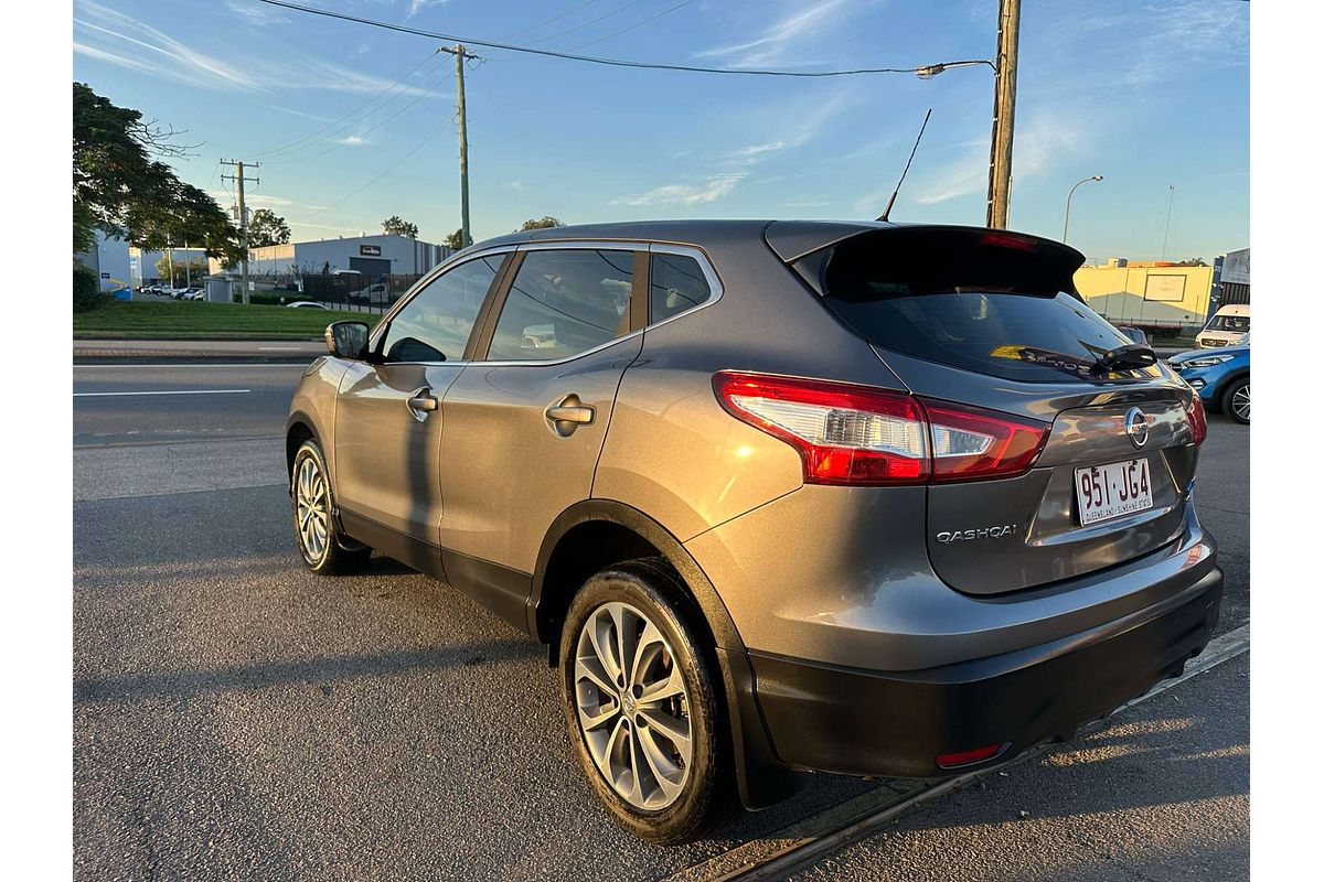 2016 Nissan Qashqai  ST