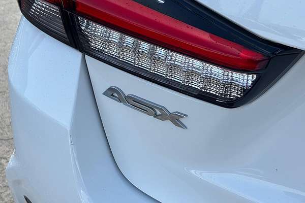 2020 Mitsubishi ASX ES XD