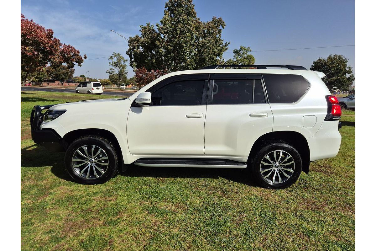 2023 Toyota Landcruiser Prado Kakadu GDJ150R