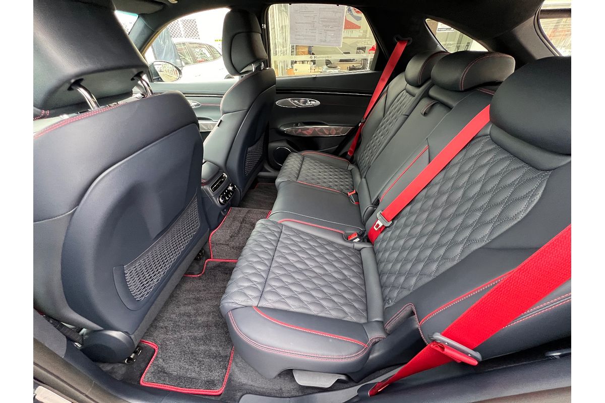 2024 Genesis GV70 2.5T AWD JK.V2