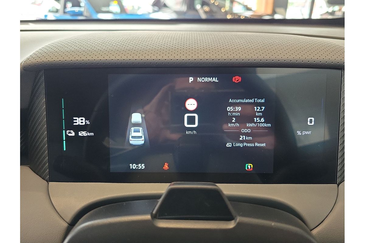 2025 MG MGS5 EV Essence 49 ZS3EM