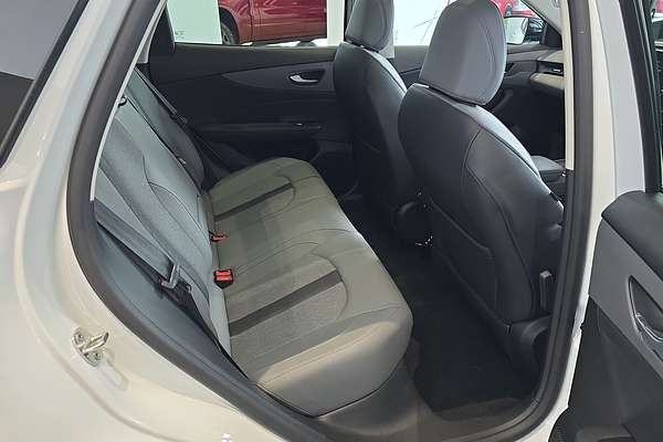2025 MG MGS5 EV Essence 49 ZS3EM