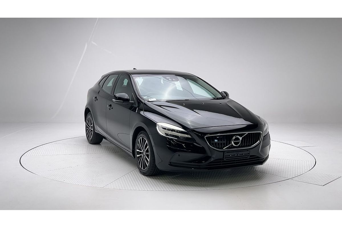 2017 Volvo V40 D2 Momentum