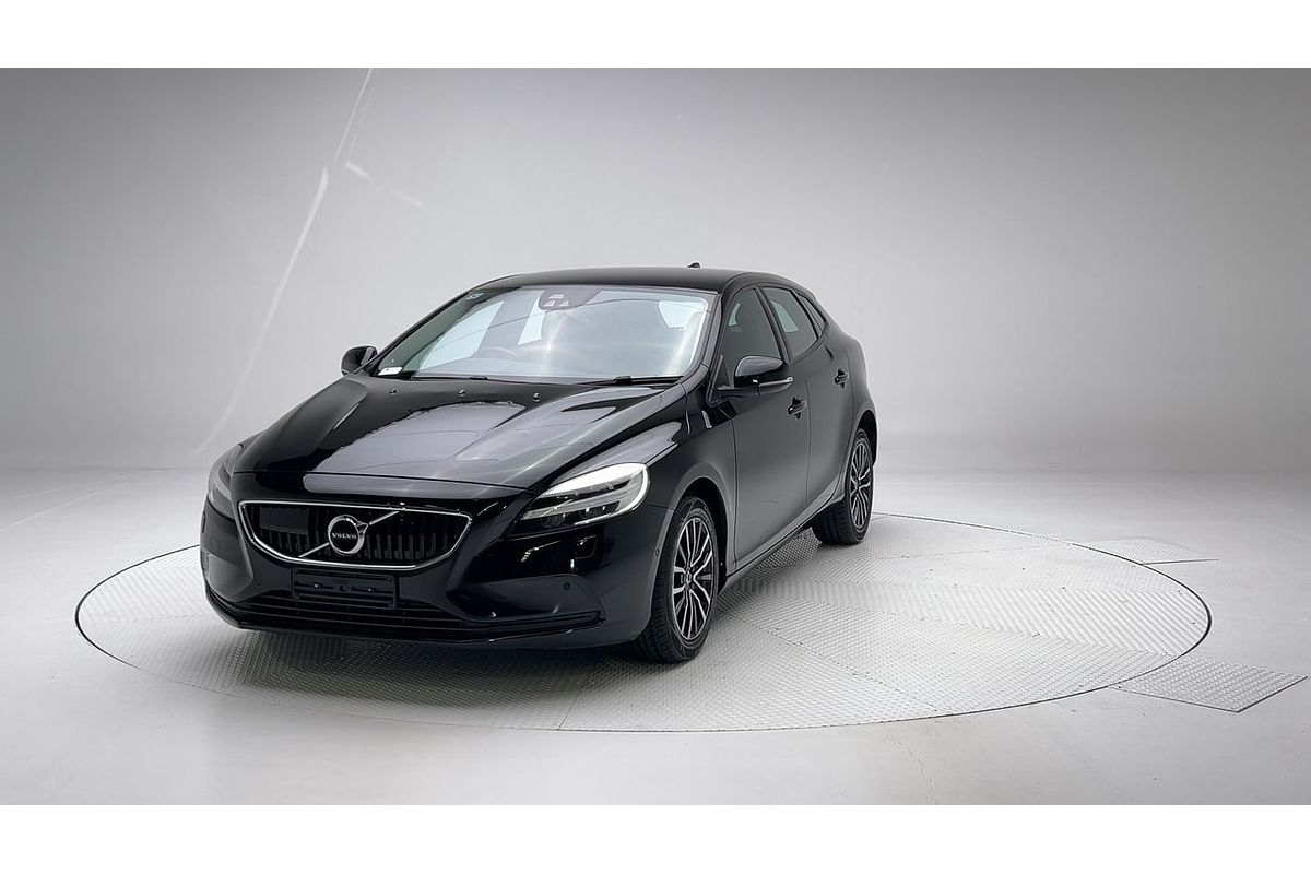 2017 Volvo V40 D2 Momentum