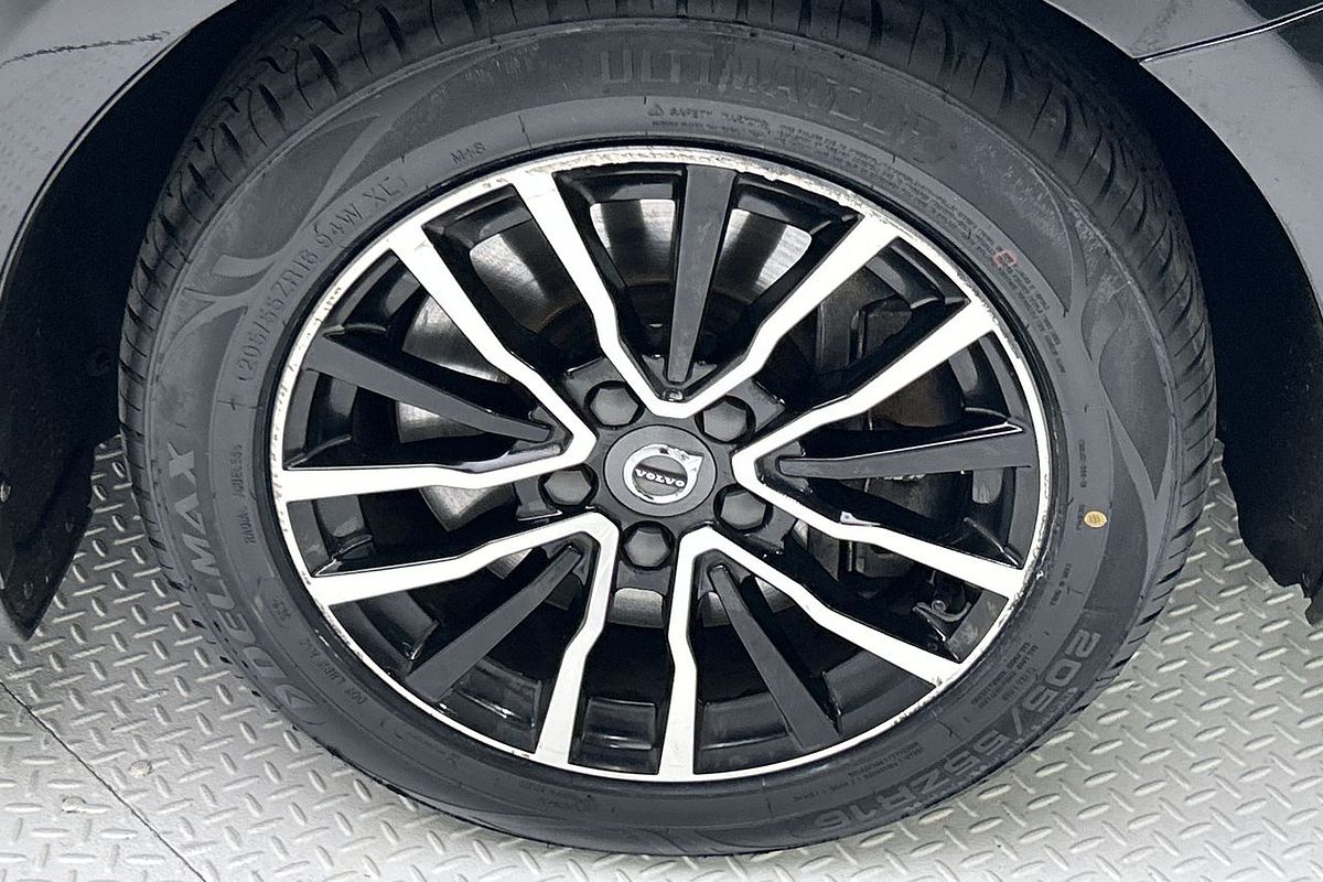 2017 Volvo V40 D2 Momentum
