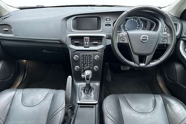 2017 Volvo V40 D2 Momentum
