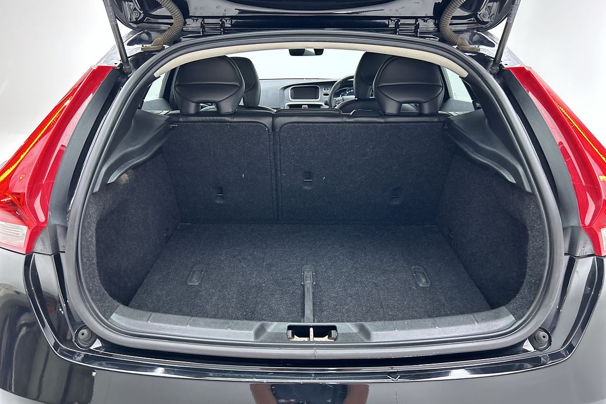 2017 Volvo V40 D2 Momentum