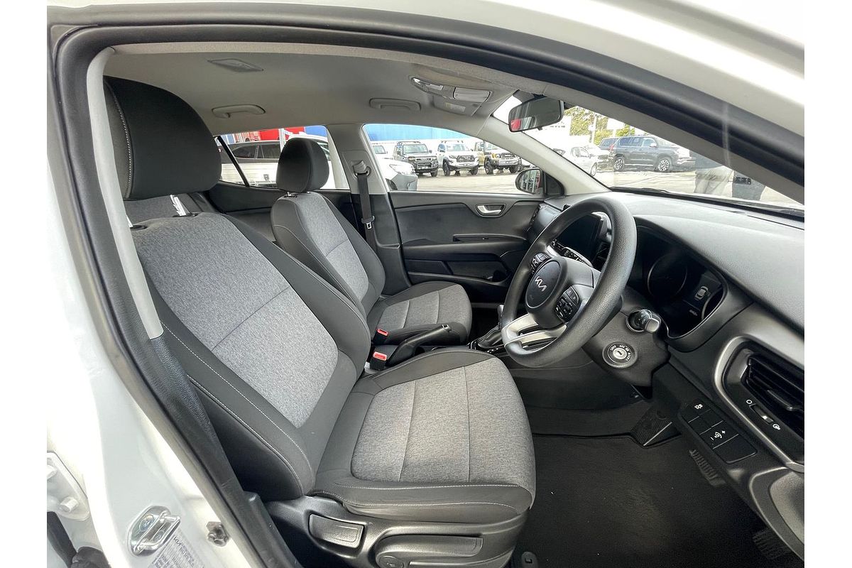 2023 Kia Stonic S YB