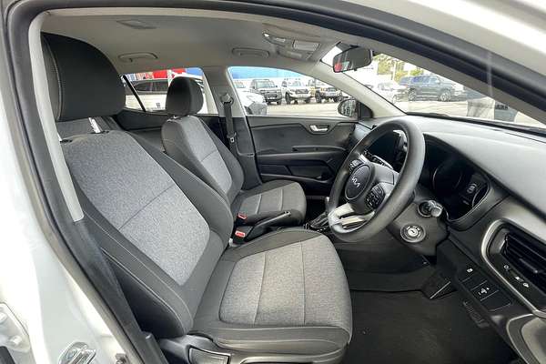 2023 Kia Stonic S YB