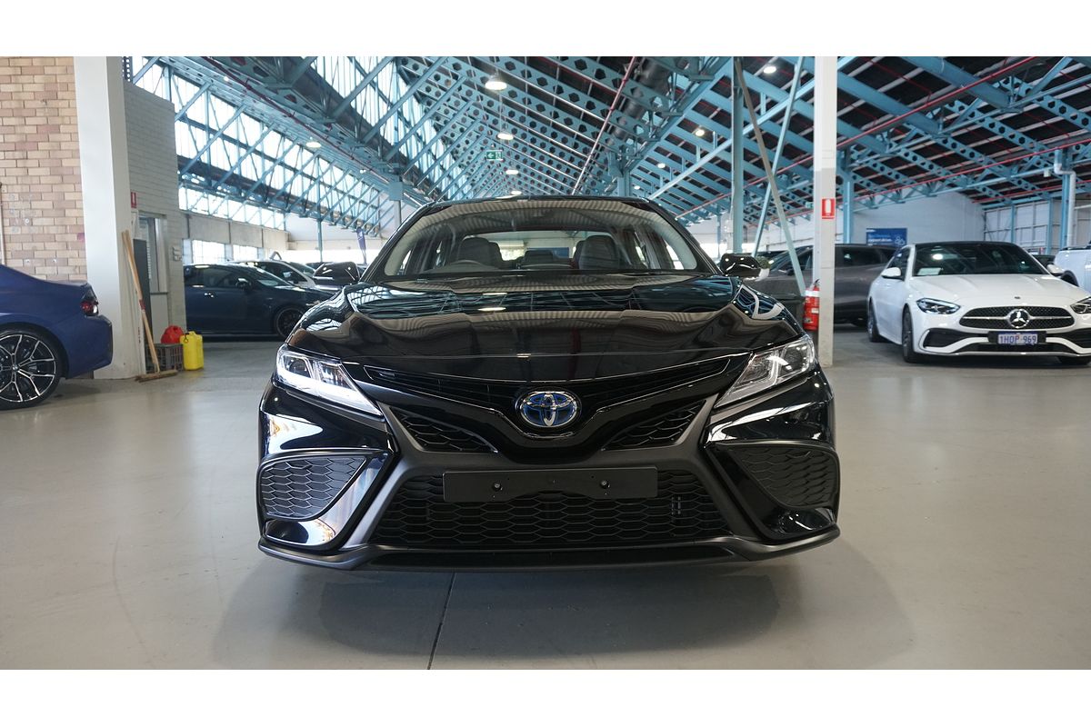 2024 Toyota Camry Ascent Sport AXVH70R